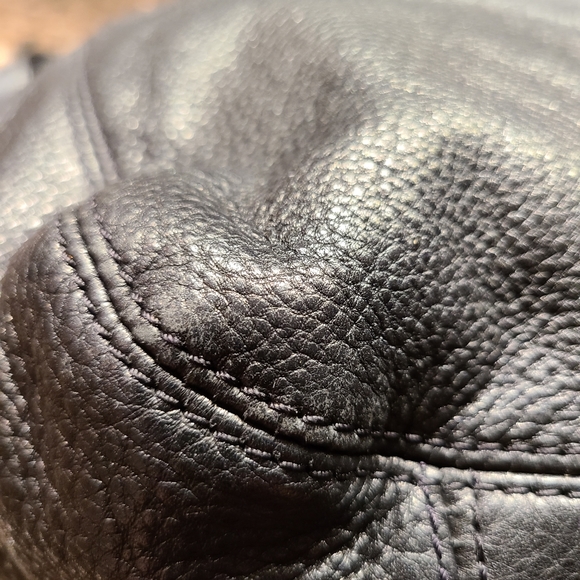 Black Michael Kors Large Fulton Slouchy Bag - Picture 7 of 11